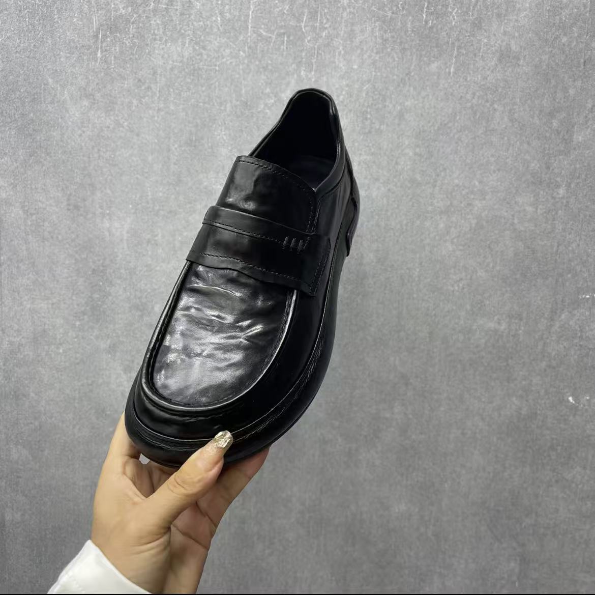 Men's Thick-soled Cowhide Business Casual Shoes