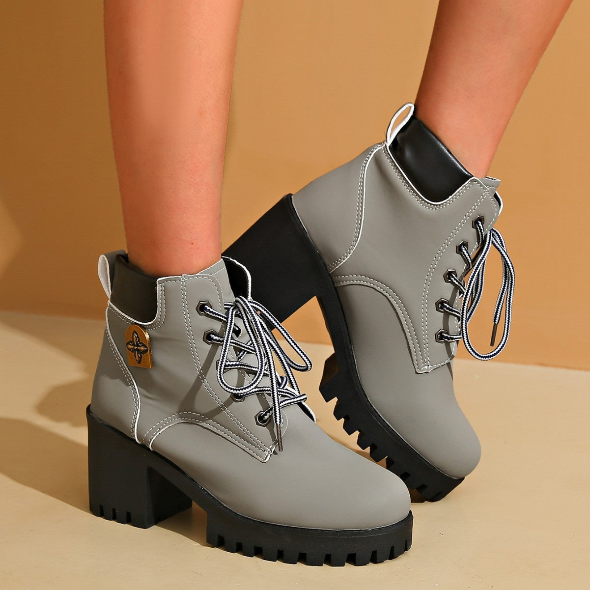 Women's Block Heel Round Toe Ankle Boots