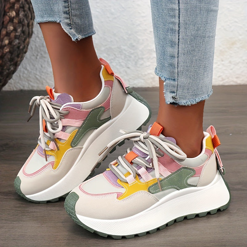 Women's Fashionable Lace Up Low Top Sneakers