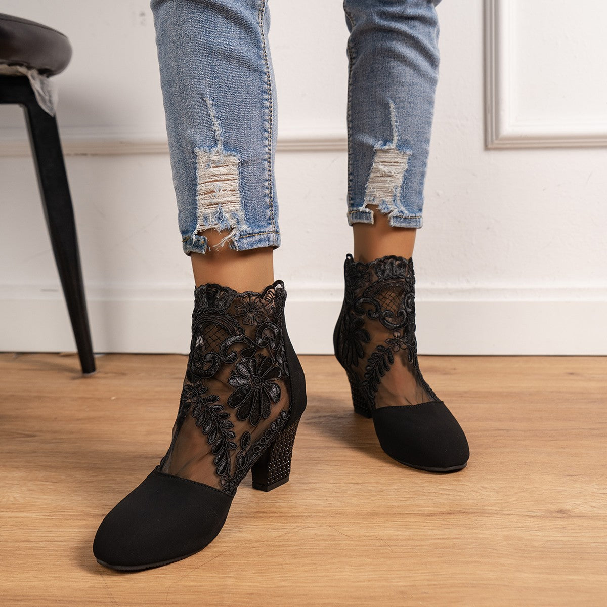 Women's Lace Mesh Chunky Heel Sandals