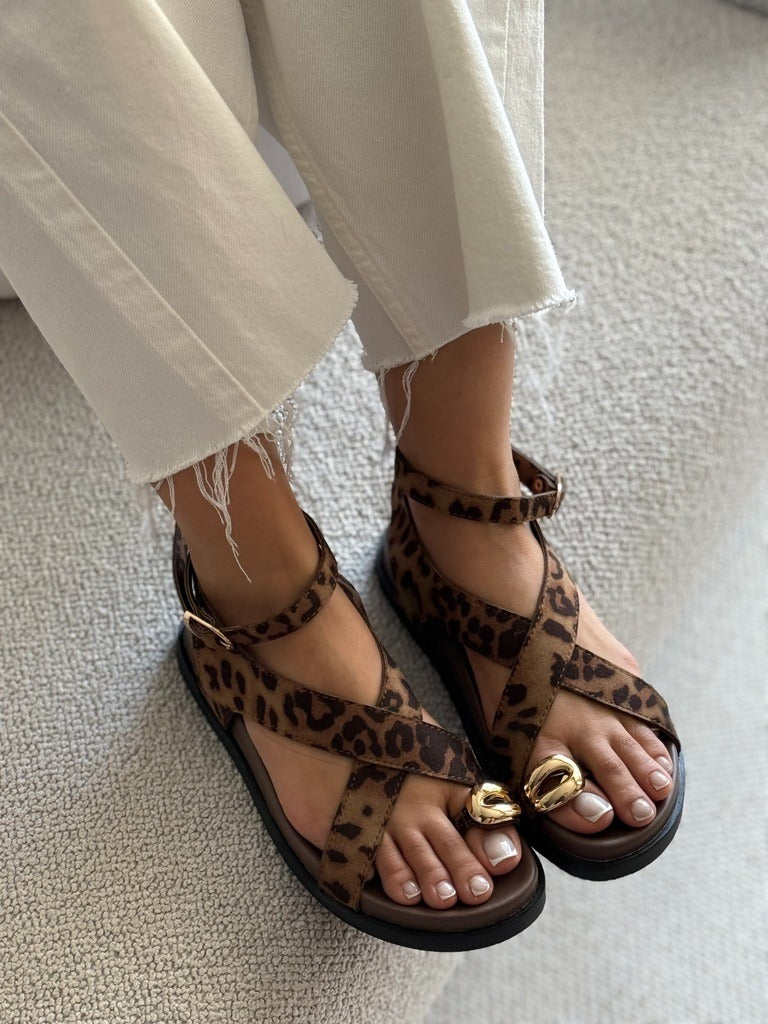 Women's Cowhide Flat Adjustable Sandals