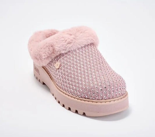 Martha Stewart x Skechers Bobs Arch FitKeepsakes Cozy Slippers