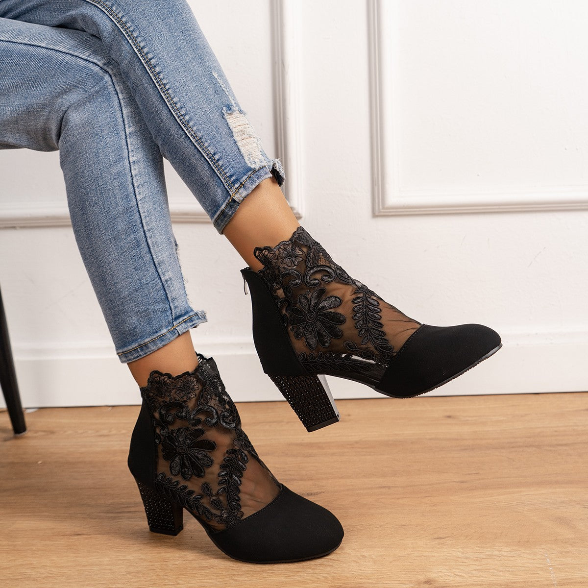 Women's Lace Mesh Chunky Heel Sandals