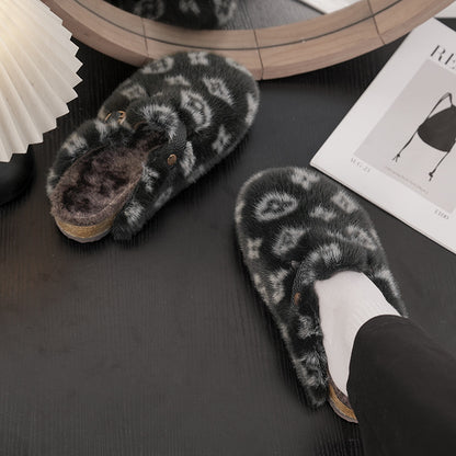 Women Men High-Quality Faux Fur Fuzzy Warm Slippers