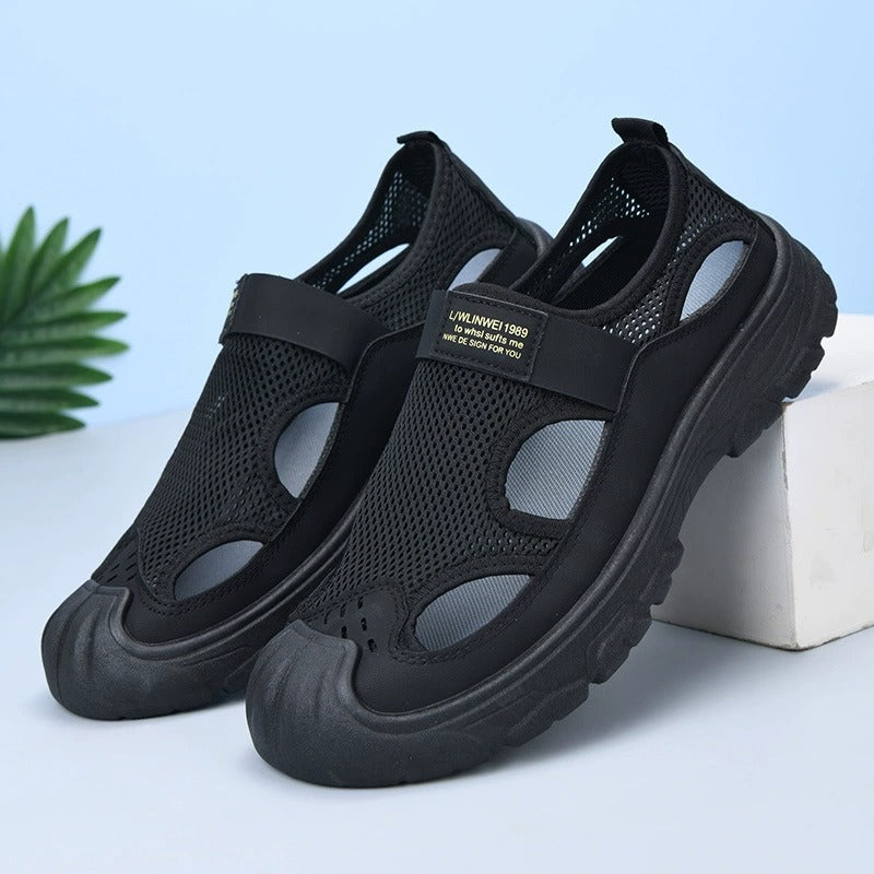 OwenGrid Men's Breathable Anti-collision Mesh Hollow Middle-aged and Elderly Shoes