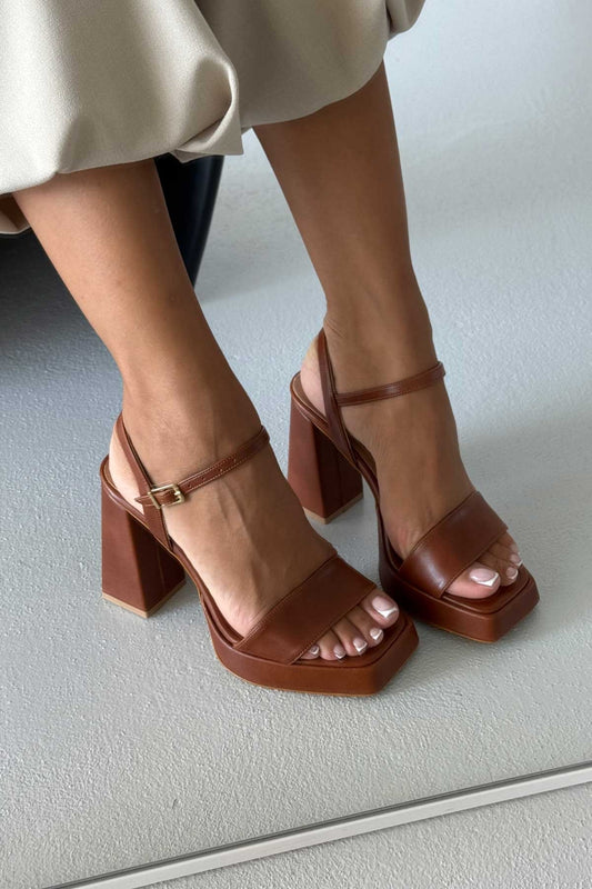 Matte Flat Toe Chunky High Heels